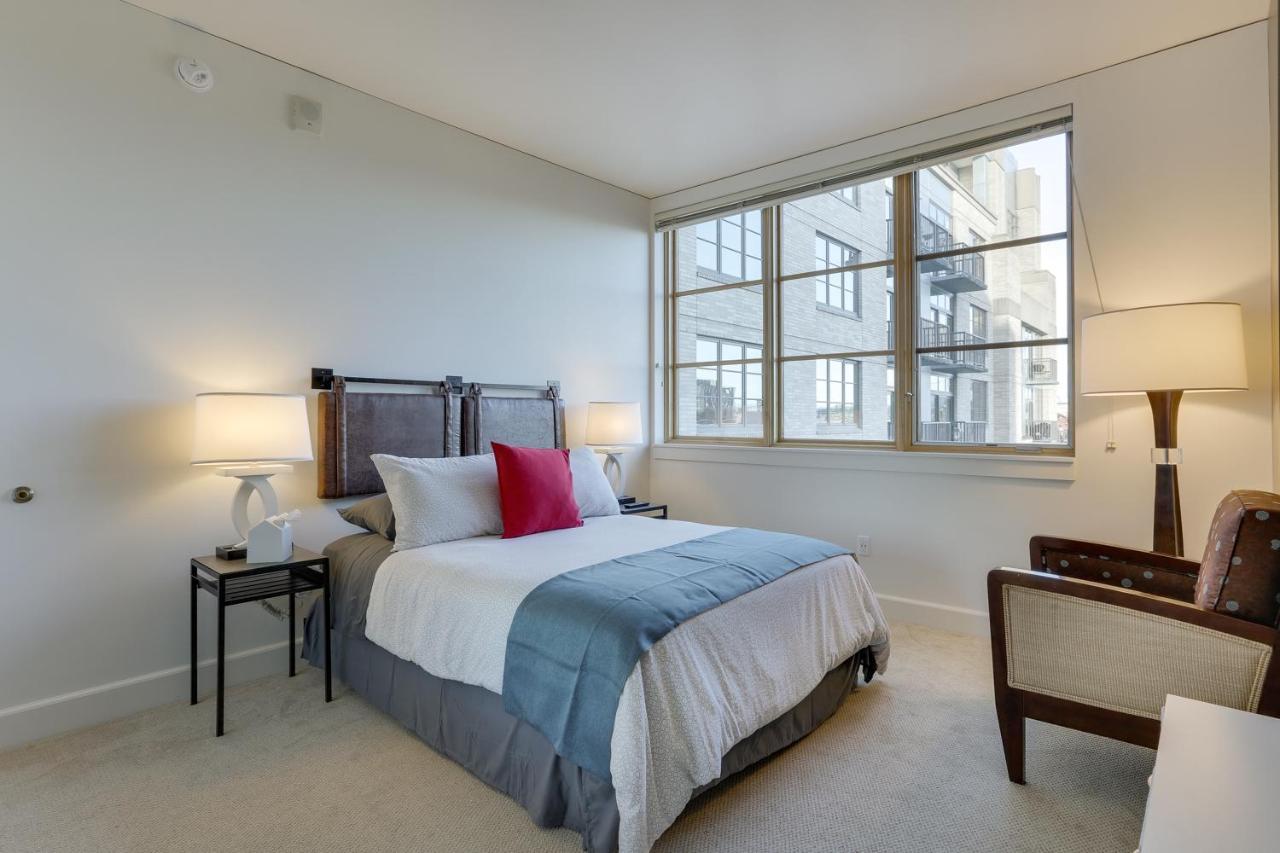 Renu Suites At The Burlington Portland Exterior photo